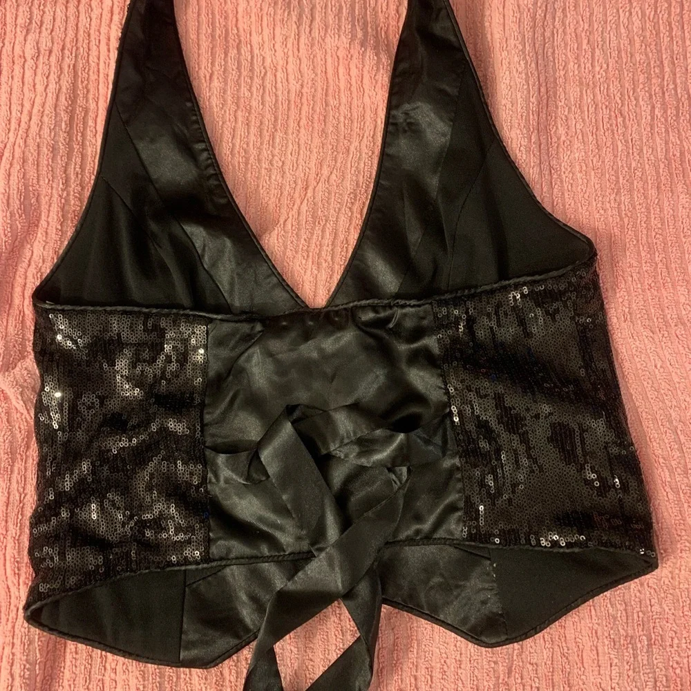Black Twenty One sequin halter vest with pockets,Sm - Picture 16 of 16
